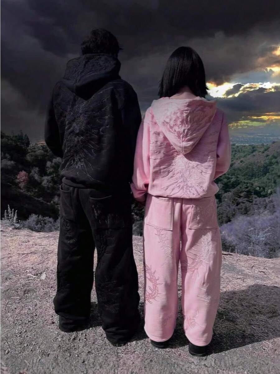 ‌Y2K Distressed Patchwork Zip Hoodie – Unisex Streetwear Icon - màu đen - Xem 1
