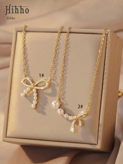 Hihho 1条不锈钢链项链，配蝴蝶结和珍珠流苏，设计优雅百搭，是送给女性的精致礼物，适合特殊场合和情人节。