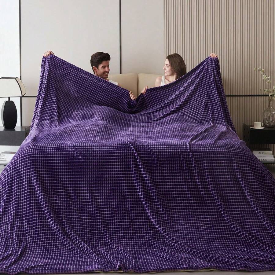 Oversized King Fleece Blanket 120x120 Inches, Seamless Soft Cozy 3D Jacquard Flannel Blanket 10'x10' Extra Large For Bed, Sofa, Couch, Travel & Camping, California King Throw, Purple - Wave CT21NV - 紫色 - 方塊圖案 - 查看 1