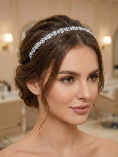 Elegant Cubic Zirconia Headband, Geometric Eye-Shaped Design, Bridal Headpiece, Graceful Silver Crystal Hair Accessory, Suitable For Women's Wedding Party