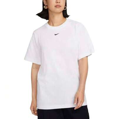  Nike Sportswear 宽松圆领短袖T恤，带Logo，女款，白色