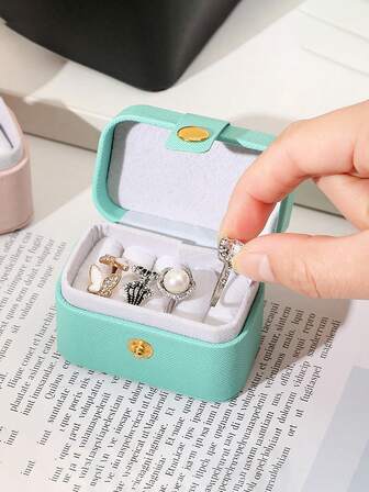 1 st mini bärbar reseask för minimalistisk smyckesförvaring i läder, smyckesask för örhängen och hängen, presentask för ringar, lämplig för ringar, halsband, örhängesdisplay och presentförpackning, alla hjärtans dag-bröllopsdekoration, alla hjärtans dag-present