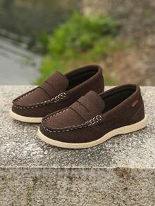 1 Pair Casual Slip-On Loafers, Suitable For Daily Wear, Slightly Small Size, Breathable Non-Slip Flat Shoes For Children, Spring/Autumn - Brown - View 3