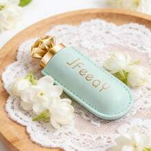 10g Solid Perfume Balm, Suitable For Both Men And Women, Stylish And Portable, Long-Lasting Fragrance, Convenient Travel Size, Fresh And Elegant Scent, Natural Essential Oil Extracts, Alcohol-Free, Vegan And Cruelty-Free, Subtly Sweet Aroma, A Luxurious Gift Choice. - 清新香調 - 查看 3