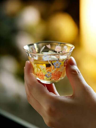 1pc Enamel Floral Glass Tea Cup, Japanese Chic Floral Design Tea Cup, High-Quality Elegant Lady's Tea Cup, Fragrance Cup, Tea Cup, Flower Tea Cup, Suitable For Restaurant, Living Room, Tea Room, Gathering