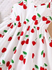 年轻女孩夏季樱桃印花休闲吊带裙