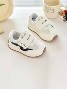 1 đôi giày thể thao cổ thấp thoáng khí unisex, chống trượt, giày đi bộ thường ngày, giày chạy bộ thời trang đa năng dành cho học sinh, thích hợp cho mùa xuân và mùa thu. - màu đen - Xem 3