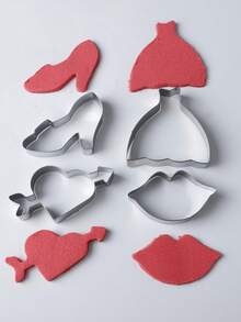 4pcs Stainless Steel Valentine's Day Heart Shaped Cookie Cutter Set - 4 Pieces Valentine's Day Cookie Cutters - Heart, Lips, Heart With Arrow, Double Heart High Heel Shoe Dress, Height 1.7cm, Valentine's Day - Multicolor - View 9