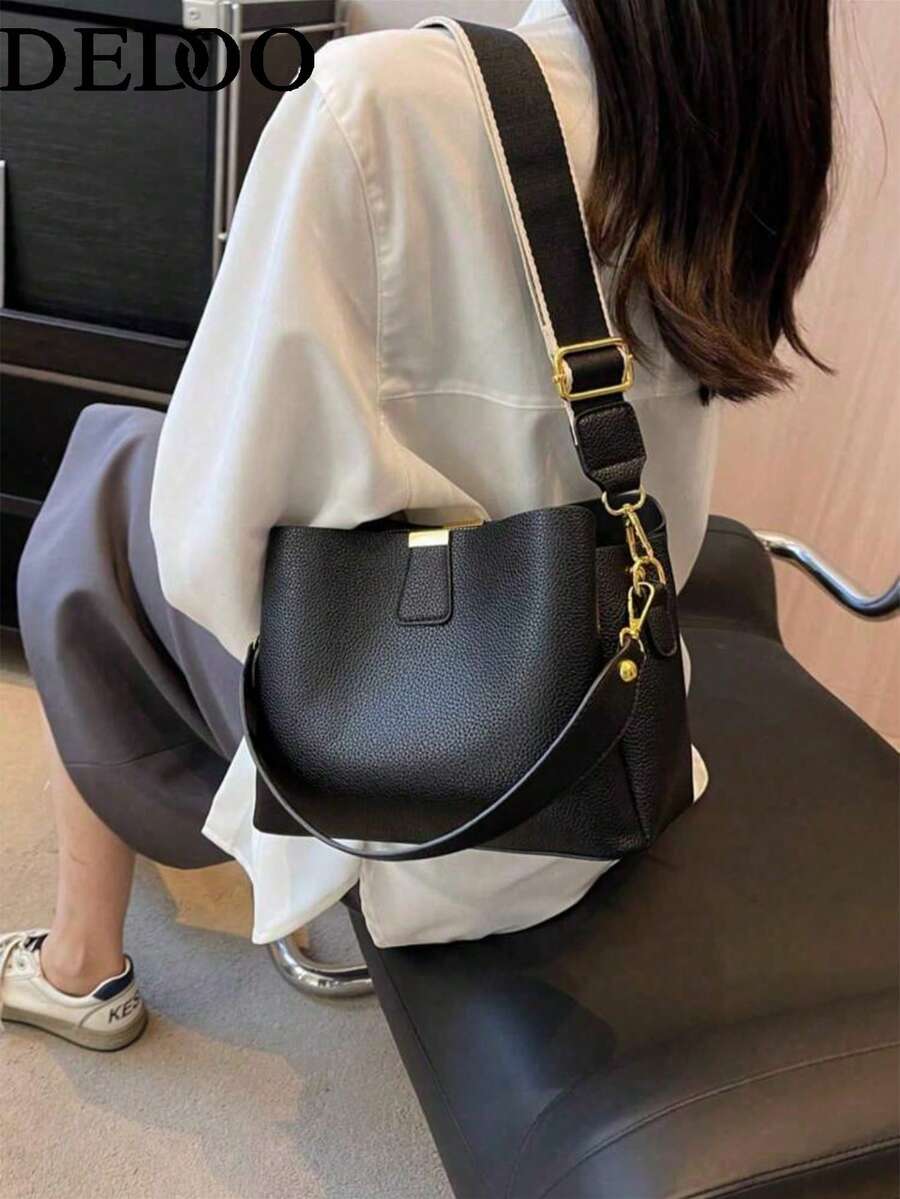 1pc Women's Elegant Solid Color Wide Strap PU Leather Tote Shoulder Bag