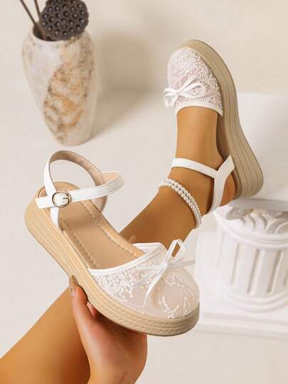 女士坡跟凉鞋，新款黑色蕾丝网眼蝴蝶结装饰仿黄麻鞋底露趾凉鞋，厚底绑带波西米亚罗马凉鞋。适合日常穿着、度假、参加宴会、派对等场合。