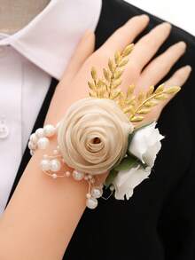 658 - Champagne + White