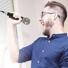 A High-Quality Handheld Wired Microphone With A Heart-Shaped Pickup Pattern, Providing Clear Sound Pickup, Is Perfect For Speeches. - Black - View 6