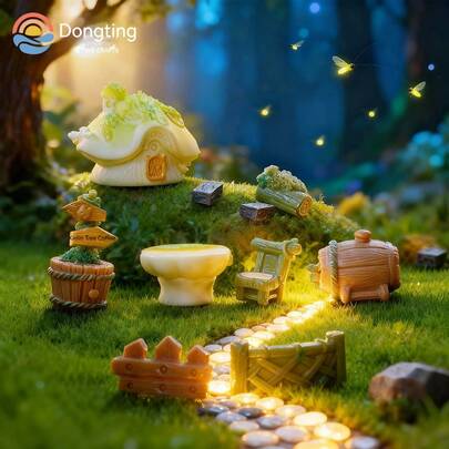 创意微景观装饰，森林树木微缩场景，高端小众树脂家居装饰，微距摄影特效道具，多件式玩具模型