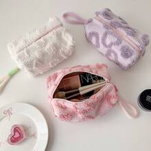 Korean Style Heart-Shaped Plush Handheld Makeup Bag Portable Toiletry Bag Skincare Storage Bag - 玫紅色 - 查看 4
