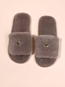 优质时尚心形装饰毛绒女士拖鞋，柔软舒适轻便一脚蹬，适合客厅和卧室，四季皆宜