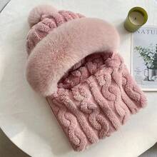 女士冬季二合一针织帽围巾套装 - 采用柔软舒适的毛绒针织面料制成，这款套装既可以当帽子也可以当围巾，饰有人造毛皮饰边和蓬松的绒球。 - 彩色 - 查看 8