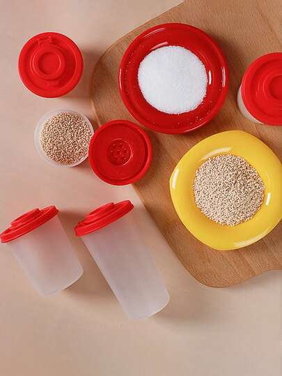 Small Salt And Pepper Bottle, Moisture-Proof Salt Box For Camping Picnic Outdoor Kitchen Lunch Box, Spice Container, Clear Pepper Box With Lid, Plastic Spice Jar Dispenser, Barbecue Seasoning Jar, Kitchen Gadget For Restaurants, Food Trucks