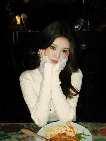 Red Cable Knit Pullover Sweater For Petite Women, Slim Fit, Cropped Length, Elegant Layering Top For Autumn