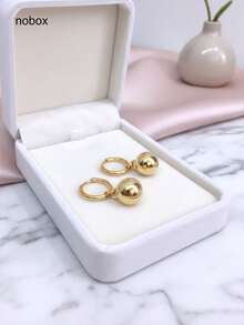 1 对 18K 镀金不锈钢环形耳环，带空心树脂几何球形吊坠，简约设计，适合日常佩戴 - 金色 - 查看 3