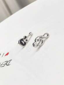 1pair Asymmetrical Violin & Music Note Shaped Unique Design Guitar Music Earrings - Multicolor - View 3