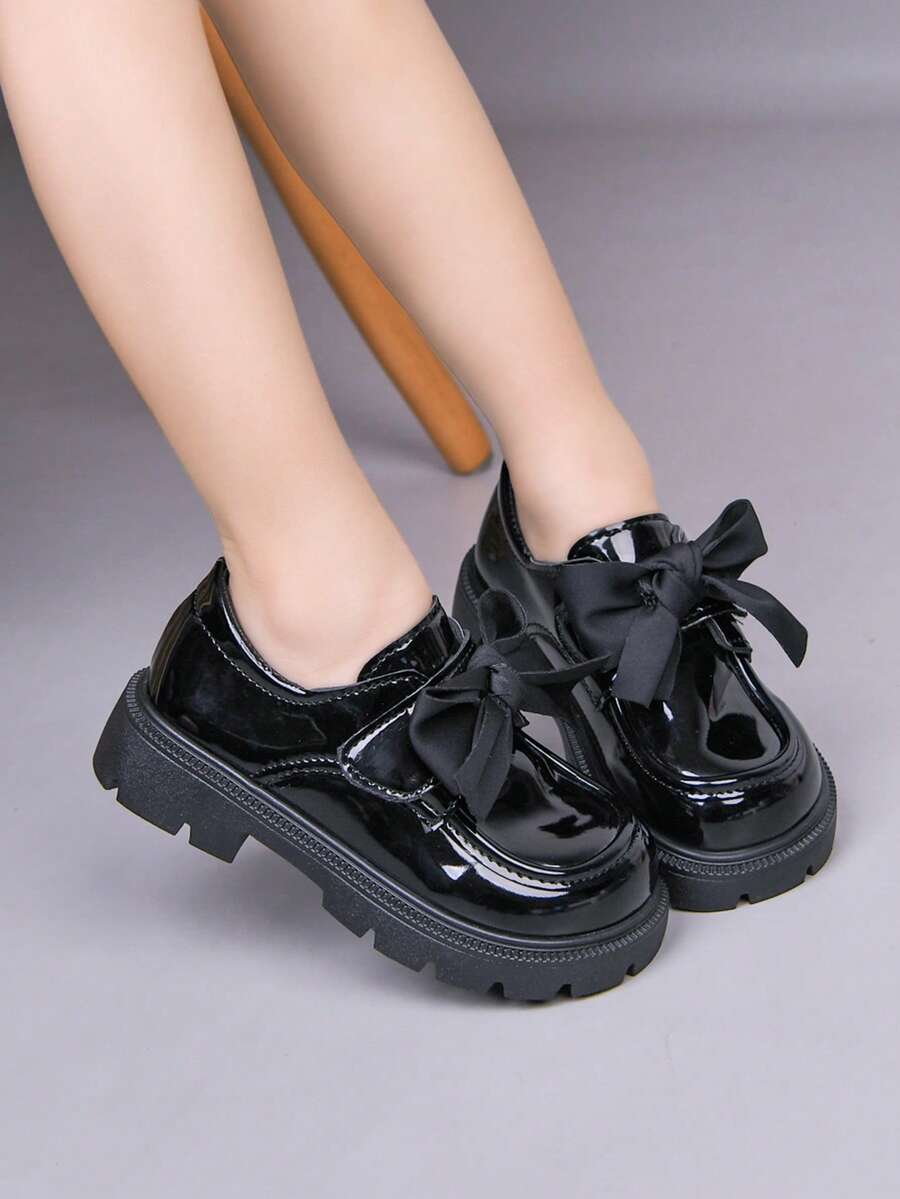 Girls' Elegant Comfortable Flat Shoes, Fashion Leather Bow Slip-On Loafers - Black - View 1