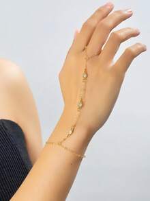 1pc Fashionable & Elegant Rhinestone Tassel Chain Linked Finger Ring Bracelet, Versatile & Unique Design For Women