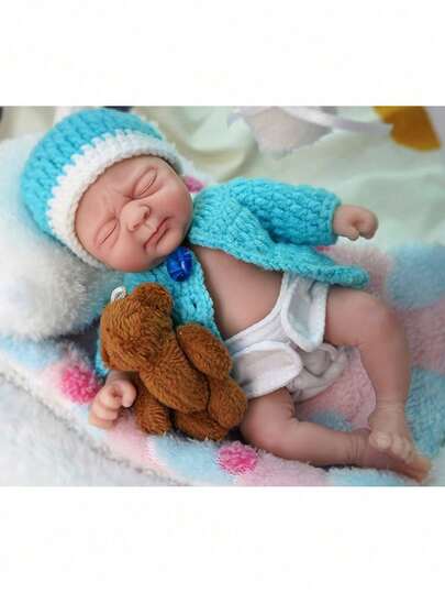 Realistic Silicone Reborn Doll 7 Inch Baby Doll Lifelike Baby Boy , Newborn Baby Doll Real Life Miniature Baby Doll With Feeding Accessories