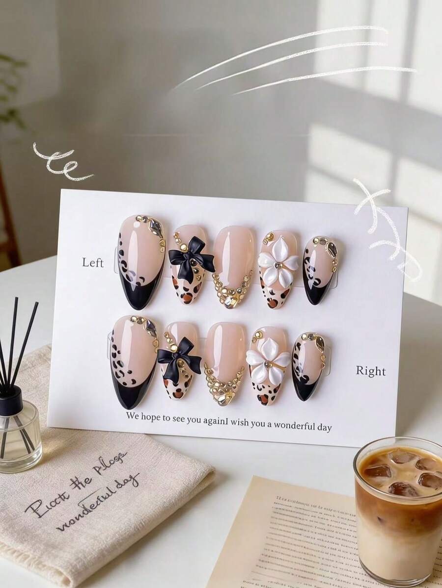 10pcs Handmade Almond Gold Line Mirrored 3D Floral Minimalist Detachable Nail Tips, Fashionable & Elegant Nails Nail Supplies Handmade Press On Nails - Multicolor - View 1