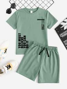Bộ áo thun in chữ và quần short cạp chun cho bé trai tuổi teen. - màu xanh lá - Xem 1