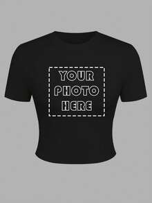 ملابس علوية قصير الأكمام قابل للتخصيص للنساء ذوات الحجم الكبير. أضف صورك الخاصة (صور، سيلفي، صور الأصدقاء أو العائلة، شعارات، إلخ)، مثالي كهدية للذكرى السنوية أو عيد الحب - الأسود - مشاهدة 3