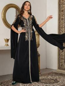 Floral Embroidery V-Neck Maxi Slit Sleeve Dress - Black - View 4