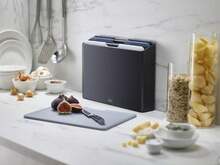 Joseph Joseph Folio 4-Piece Colour Coded Cutting Board Set, Slimline Case For Organized Kitchen Storage, Sage Green - MàuB - Xem 5