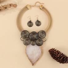 Exaggerated & Dramatic Multi-Layer Handmade Aluminum Wire Woven Resin Chain Bohemian European Middle Eastern European Korean Style Evening Party Holiday Women Resin Leaf Shaped Necklace Earrings Set