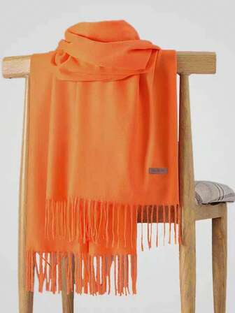 1 pieza Bufanda sólida elegante de poliéster de 190*70cm, ligera y versátil para hombres y mujeres, adecuada para primavera, otoño e invierno, clásica bufanda sólida a prueba de viento para exteriores, 120g, chal con flecos delgados para salas con aire acondicionado, de talla extra grande, pañuelo de cabeza musulmán de unicolor, disponible en rojo, burdeos, negro, blanco, beige, amarillo, azul, verde