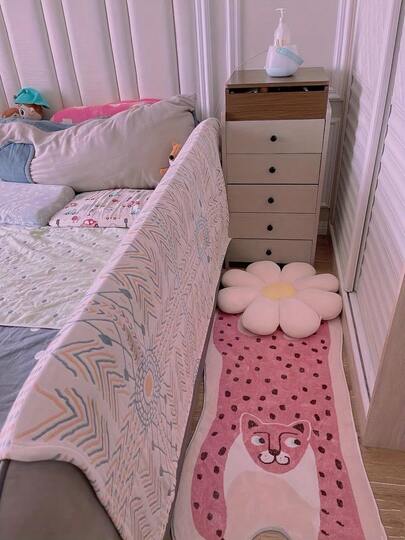 1pc Soft Area Rug Pink Leopard Irregular Rug, Non-Slip, Easy-Clean, Suitable For Bedroom, Living Room, Lounge, Study, Entryway, Children's Room, Dining Room, Perfect Holiday Gift Decoration, Washable & Non-Slip, Decorative Rug, Rugs For Living Room, Leopard Rugs, Indoor Rug, Living Room Area Rug, Bedroom Rug, Bedside Rug, Festive Decoration Rug, Living Room Decor, Home Decor, Bedroom Decor