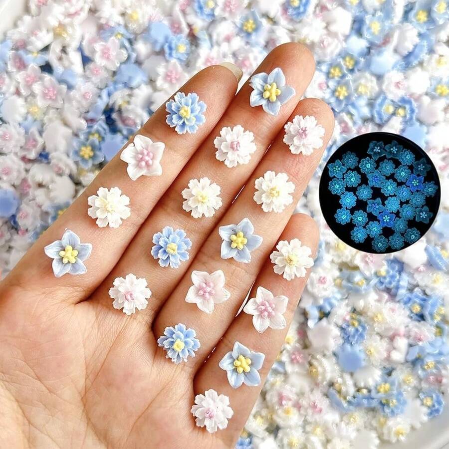 50PCS Flower Nail Art Charms 3D White Blue Roses Camellias Nail Charms DIY Resin Floral Accessories Nail Art Rhinestones Colorful Beauty Floral Nail Supplies For Spring Women Manicure Decor,Gray - 灰色的 - 查看 1