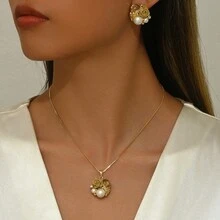 Pendientes de cristal de rosa elegantes vintage, pendientes de perlas de flor retro románticos franceses, conjunto de dos piezas de collar - collar de oro - Ver 13