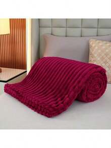 1pc Solid Color Coral Fleece Blanket, Light Red, Luxurious & Comfortable, Suitable For Bedroom, Dorm, Office Nap. This Is A Home & Office Decor Product. - Burgundy - View 7