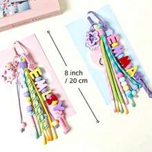 1 Peça Personalizada Charm de Bolsa com Borla Arco-íris, Acessório de Carteira Fofo, Chaveiro Personalizado com Nome, Pingente Colorido para Mochila, Charm de Bolsa Personalizado com Letra, Organizador de Viagem - Multicolorido - Visão 6