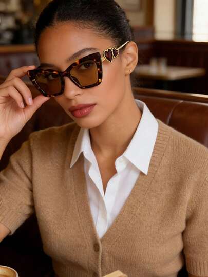 1pc Women's Retro Tortoiseshell Square Cat Eye Frame Rhinestone Heart Decor Y2K Elegant Street Fashion Glasses, Vacation