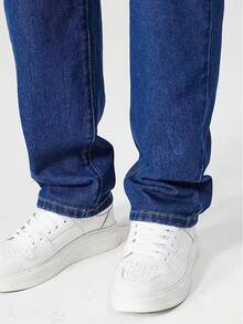 210 Autumn Winter New Large Size Men's Denim Jumpsuit, Minimalist Style Basic Versatile, Plus Size Loose Straight Fit, Not Picky About Body Shape, Vintage Washed Classic Blue, Suitable For All Seasons, Elastic Fabric Soft And Comfortable, Machine Washable, Essential For Daily Casual Wear, Simple Fashion Plus Size Men's Denim Overalls - Màu xanh đậm - Xem 5