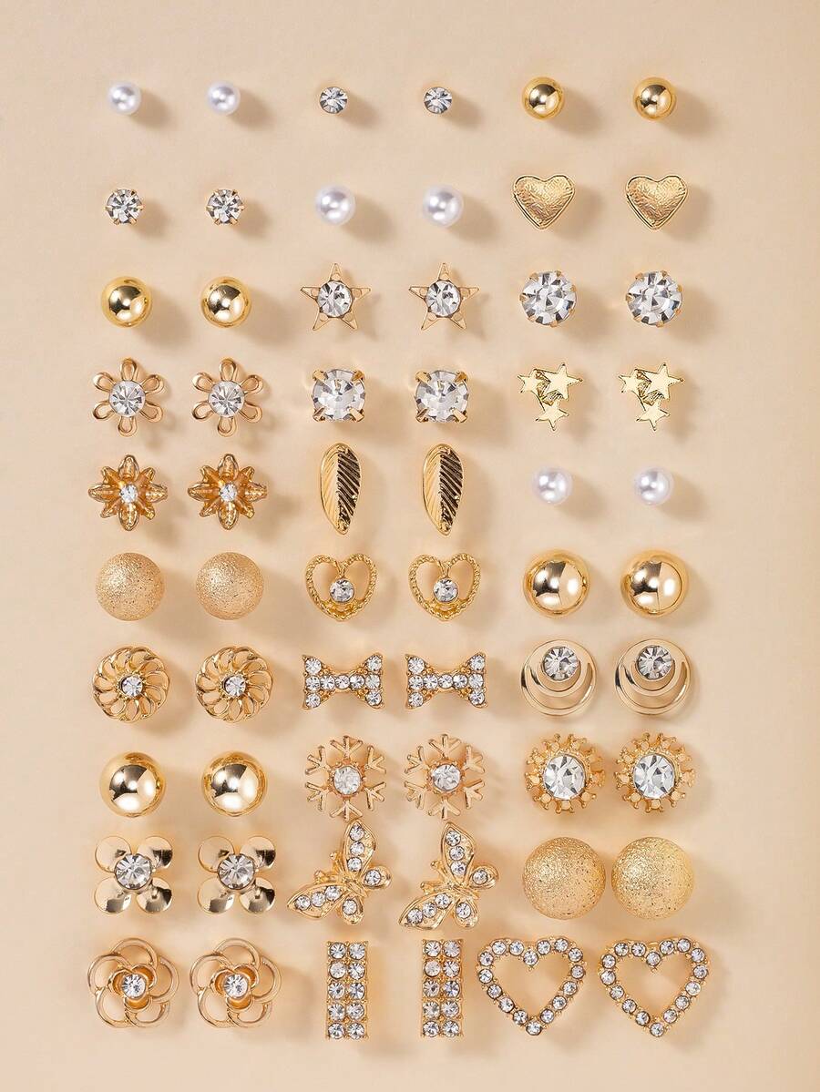 30颗简约几何心形星形仿珍珠水钻耳钉套装，适合女性度假、约会、节日佩戴，亦可作为礼物。