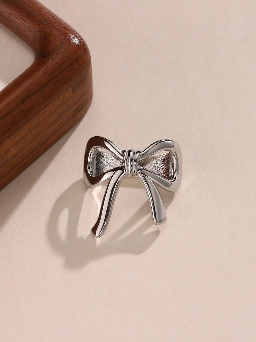 Fashionable Versatile Bow Tie Scarf Clip Accessory - Silver Bow - View 1