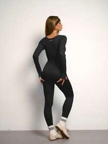 PinkTip 黑色经典长袖圆领紧身连体裤，修身塑形，适合户外活动和日常穿着，黑色连体裤，适合健身、瑜伽、跑步