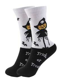 1 Pair Of Women's Halloween Theme (With "Trick Or Treat" Text & Scarecrow Pumpkin Bat Patterns) Cartoon Printed Contrasting Color Sweat-Absorbing Odor-Resistant Soft Comfortable Novel Interesting Crew Socks, Fun Gifts For Women/Mothers/Daughters/Grandmothers/Wives/Girlfriends/Halloween Lovers On Birthdays/Halloween/Christmas/Themed Parties, Festive Fall & Winter Casual Socks For Holiday Matching - Multicolor - View 3