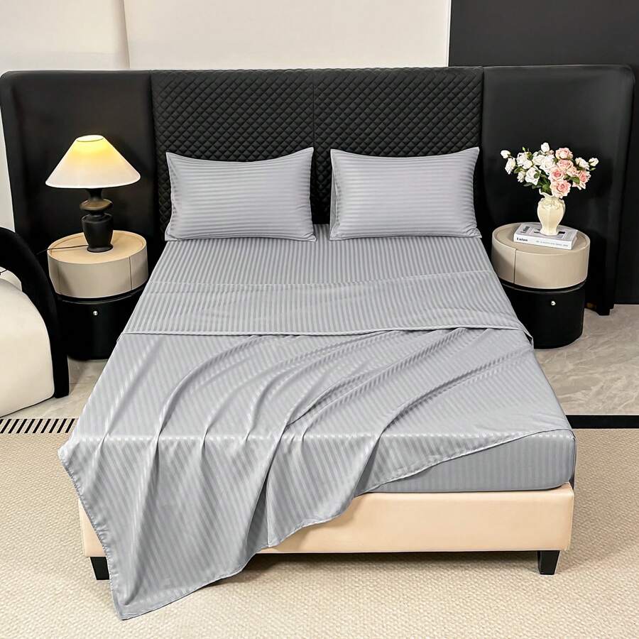 一套四件套缎面条纹床上用品,现代简约风格,聚酯纤维材质,包含1张床单、2个枕套、1个床笠(不含枕芯和被芯),亲肤柔软,适用于酒店、家庭、旅馆、卧室。 - 淺灰色 - 查看 1