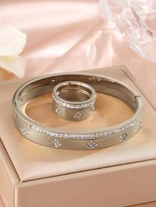 Bộ 4 món vòng tay và nhẫn hình cỏ bốn lá bằng thép không gỉ đính đá, chống thấm nước và không phai màu, thích hợp cho nữ giới đeo hàng ngày, quà tặng ngày lễ. - Phiên bản cỏ bốn lá bạc - Xem 4