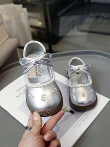 1 Pair Girls' Spring New Soft Bottom Fashion Versatile Outdoor Non-Slip Small Leather Shoes, Girls' Embroidered Leather Flat Shoes - Silver - View 7