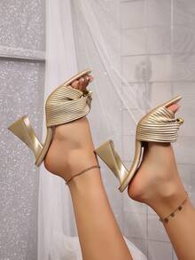 女士时尚优雅高跟鞋，派对风搭扣高跟凉鞋，适合夏季穿着 - 金色 - 查看 2