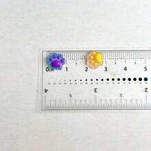 50Pcs Mixed Cute Cartoon Cat Claw Nail Art Charms Luminous Light-Changing Nail Charms Semi Ice Transparent Nails Accessories 3D Colorful Kawaii Cat Paws Nail Supplies For Women DIY Decor,Metallic - 金屬 - 查看 7